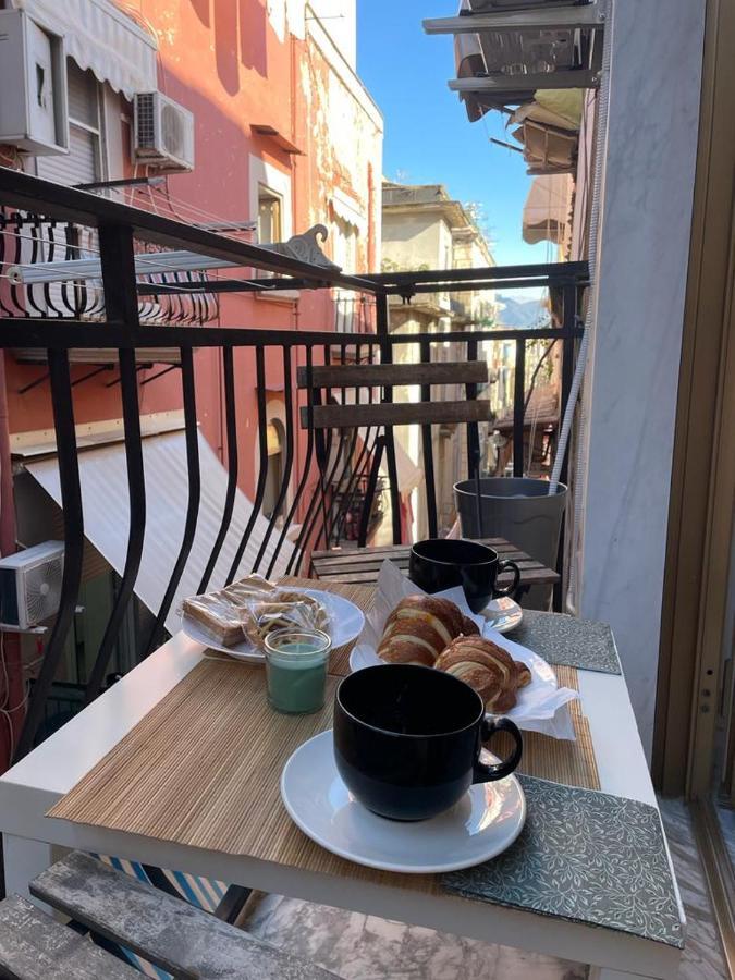Casina 53 * Napels